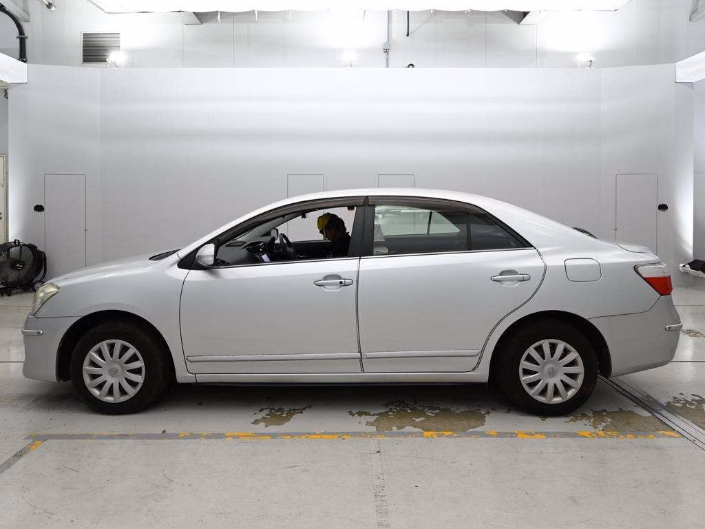 TOYOTA PREMIO