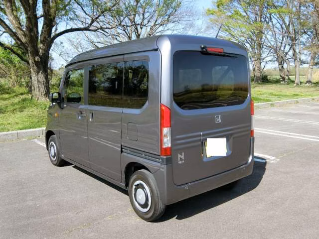 HONDA N-VAN