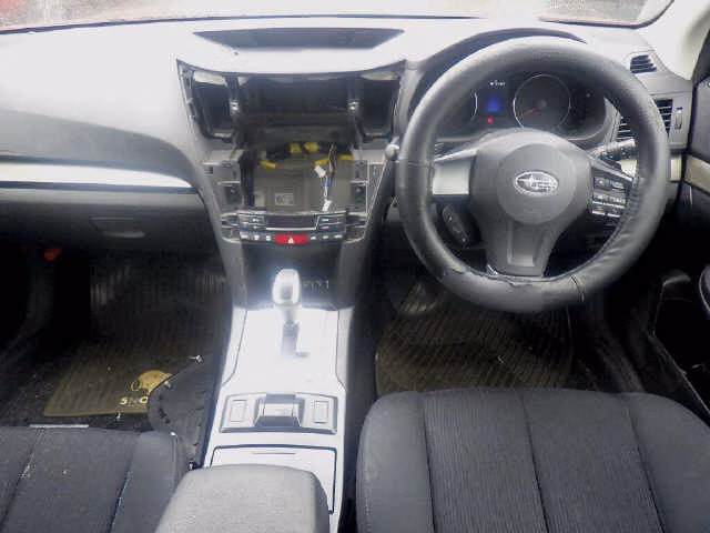 SUBARU LEGACY