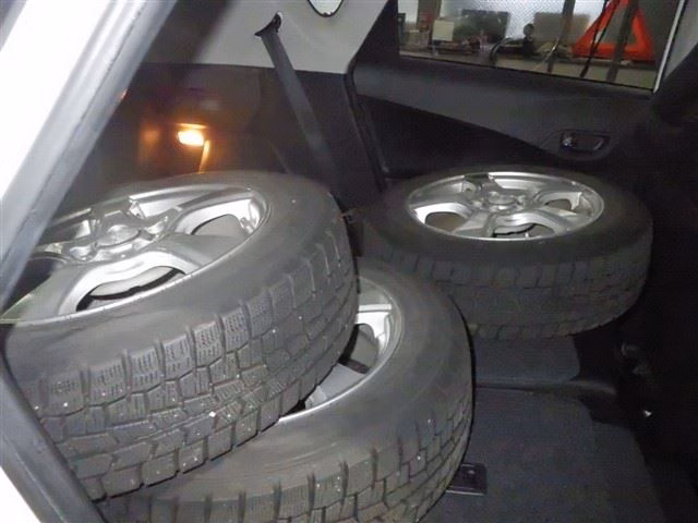 SUBARU TREZIA