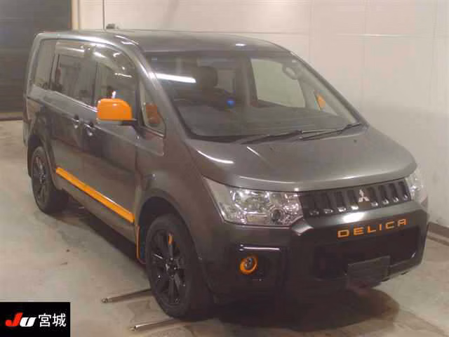 MITSUBISHI DELICA D:5