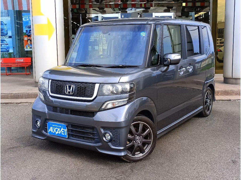 HONDA N-BOX