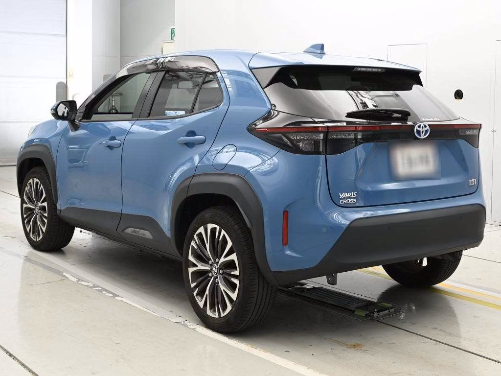 TOYOTA YARIS CROSS