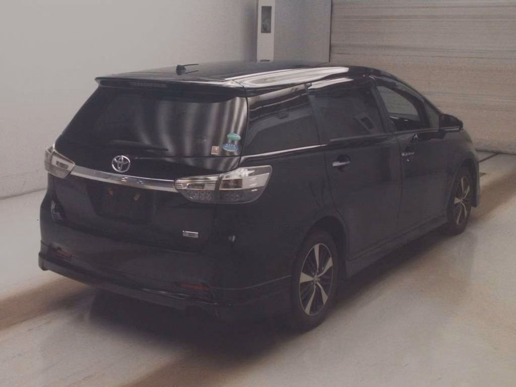 TOYOTA WISH