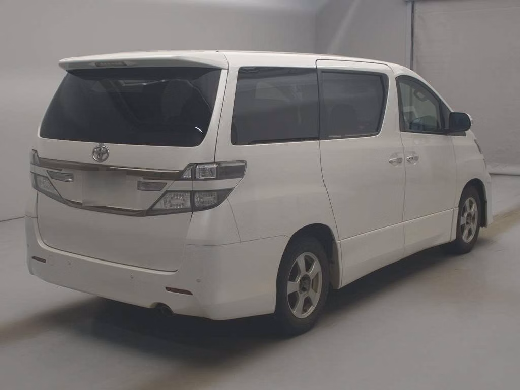 TOYOTA VELLFIRE