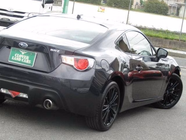 SUBARU BRZ