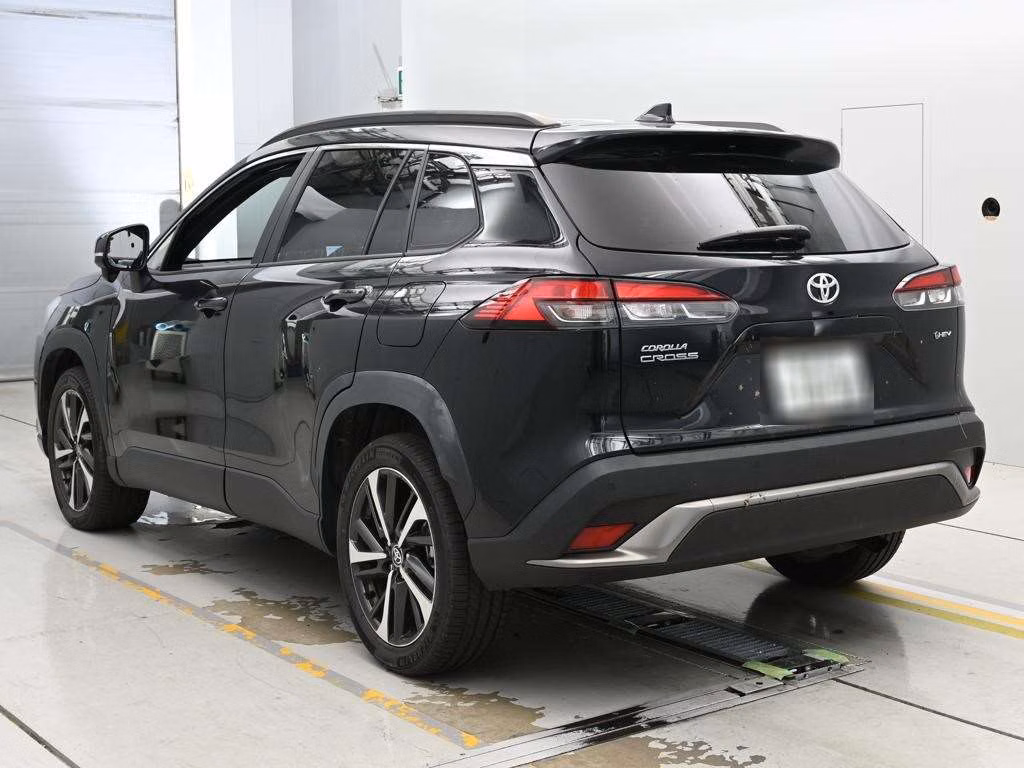 TOYOTA COROLLA CROSS