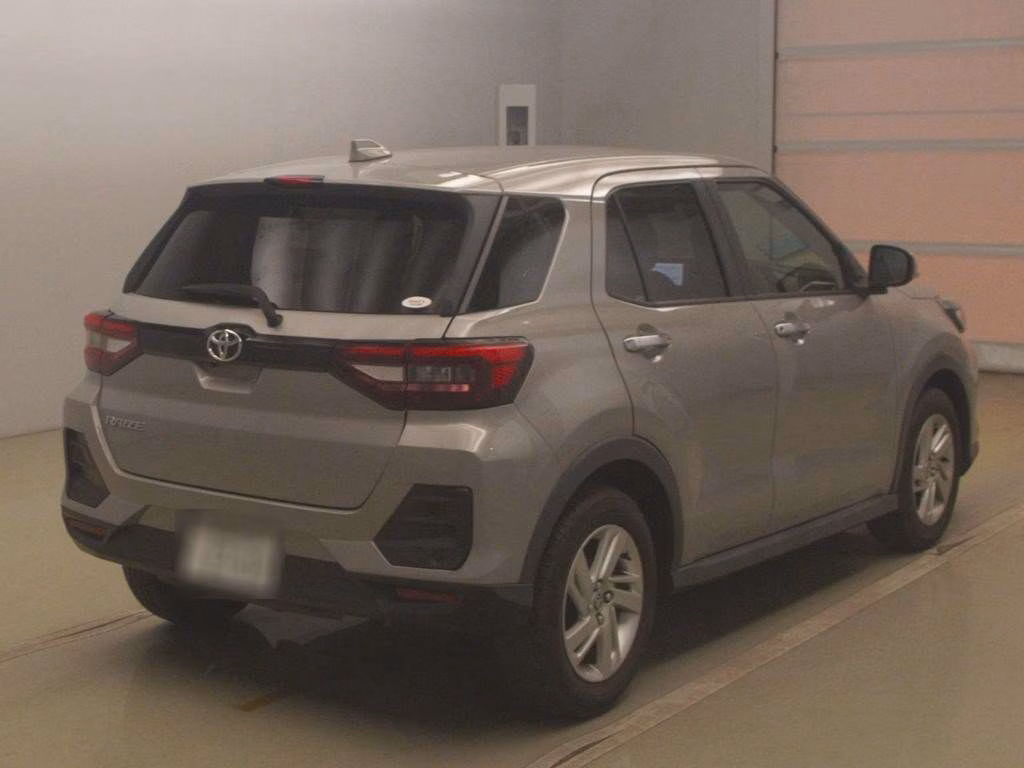 TOYOTA RAIZE