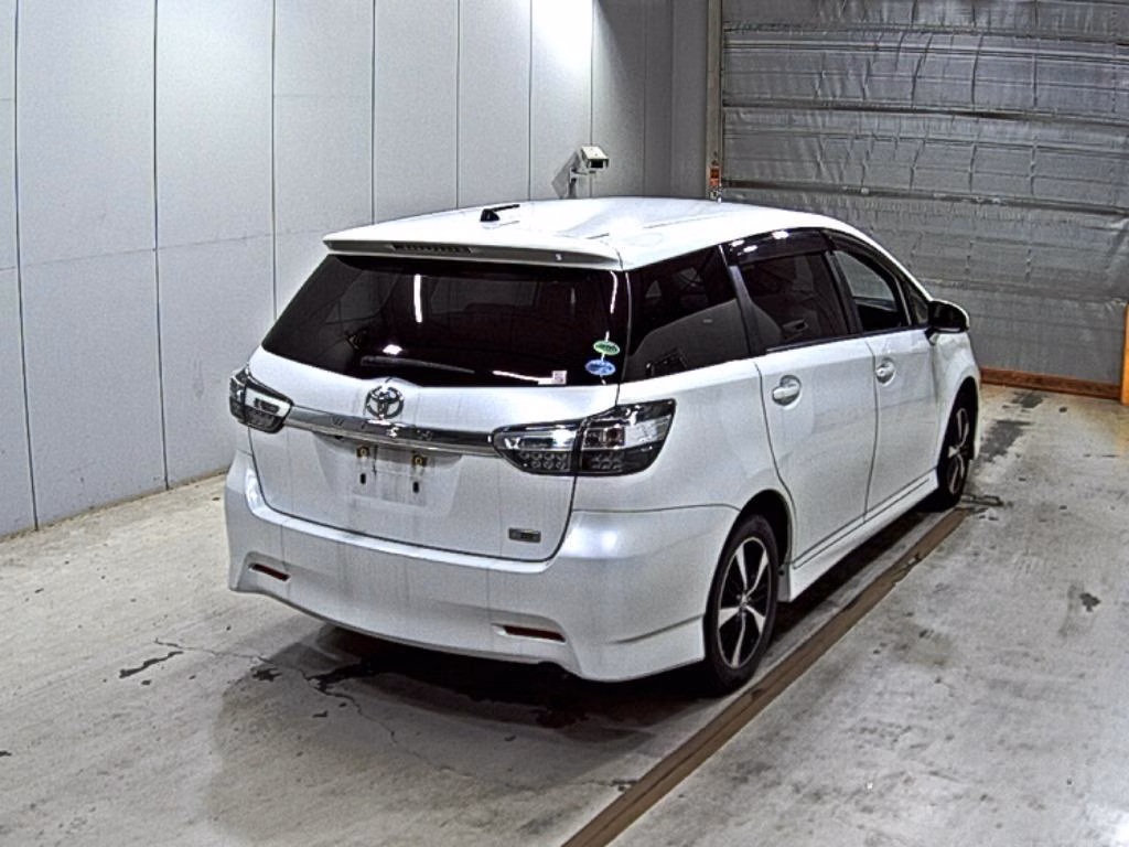 TOYOTA WISH