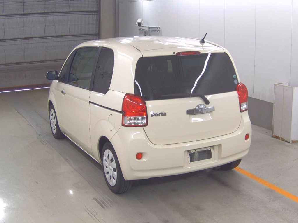 TOYOTA PORTE