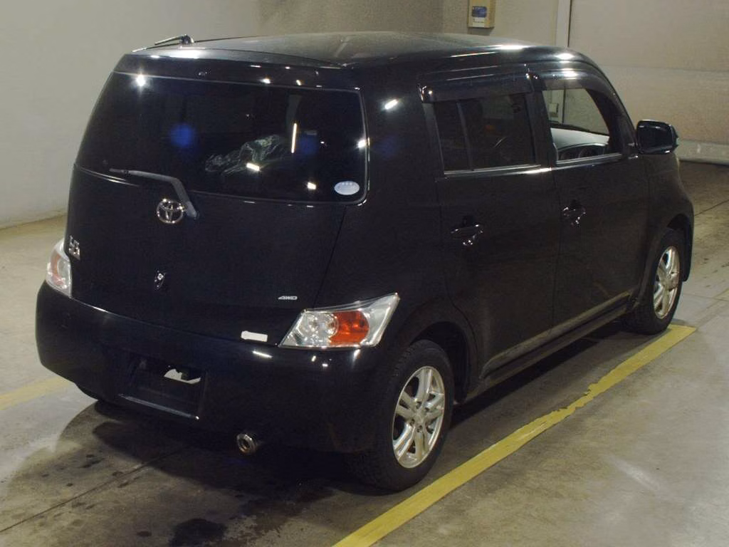 TOYOTA BB