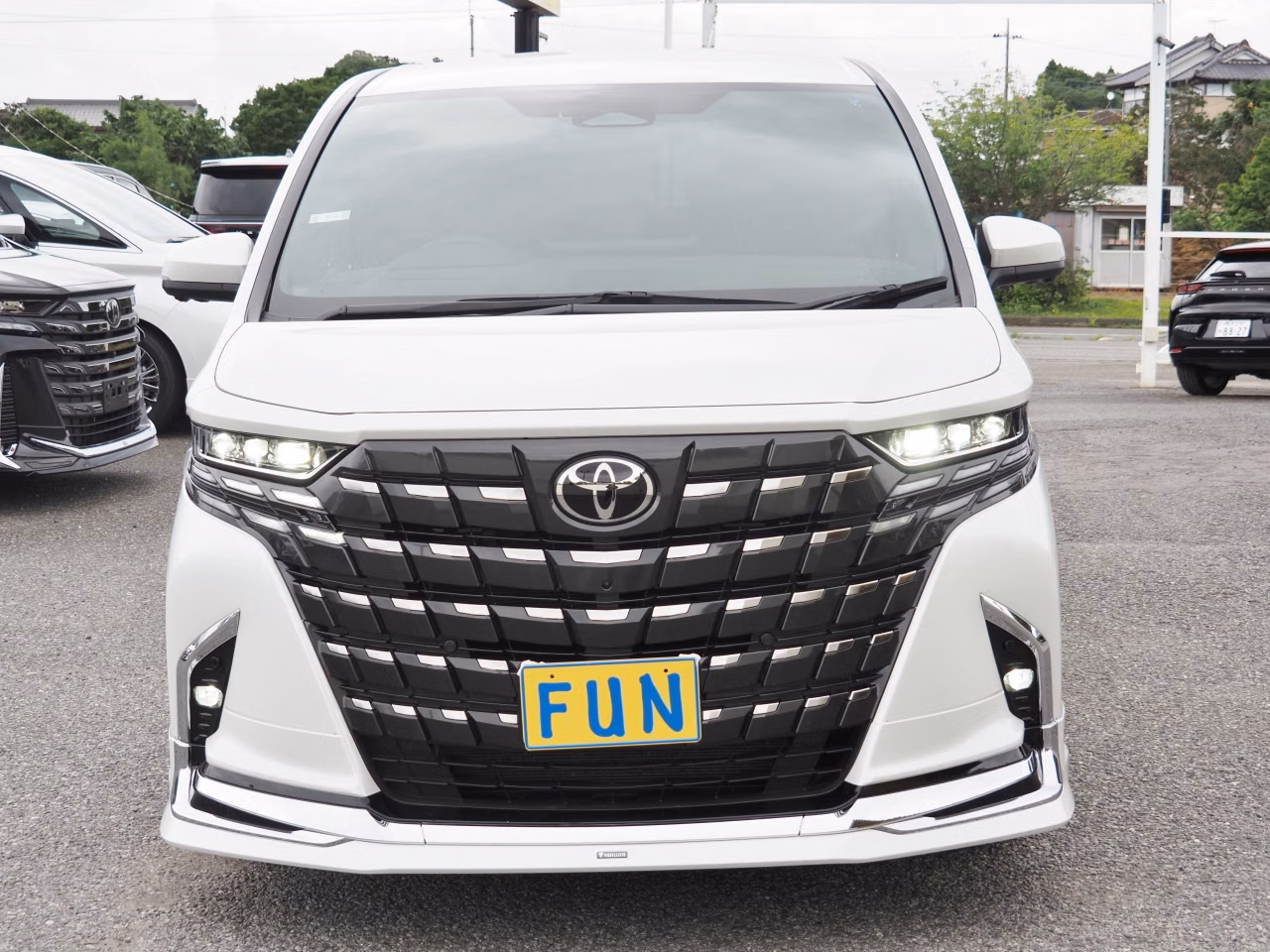 TOYOTA ALPHARD
