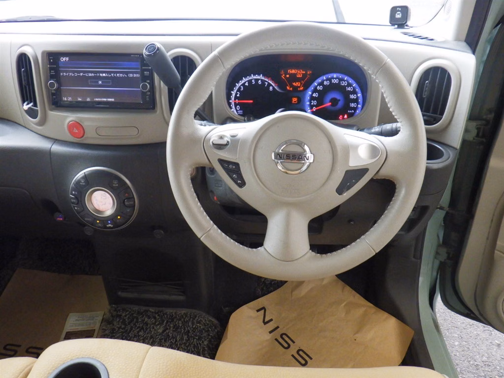 NISSAN CUBE