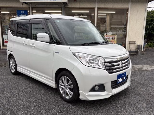 MITSUBISHI DELICA D:2