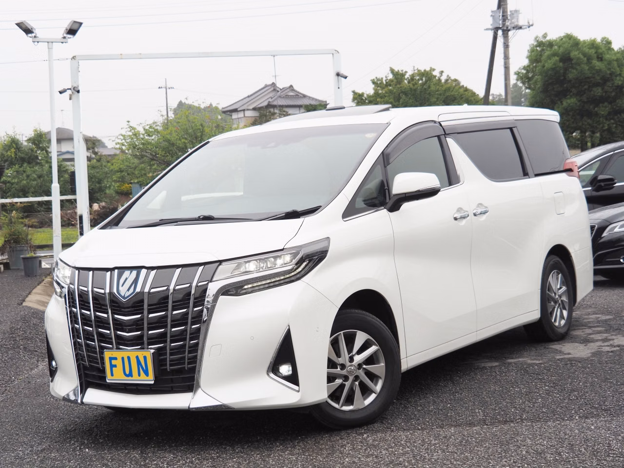 TOYOTA ALPHARD