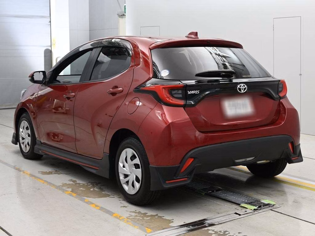 TOYOTA YARIS