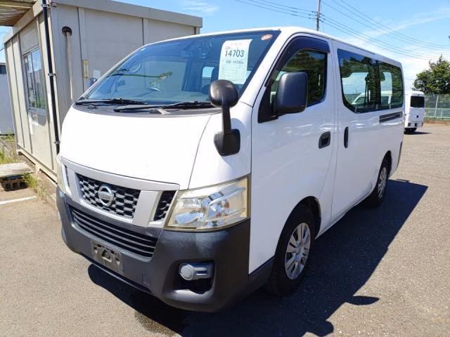 NISSAN NV350 CARAVAN