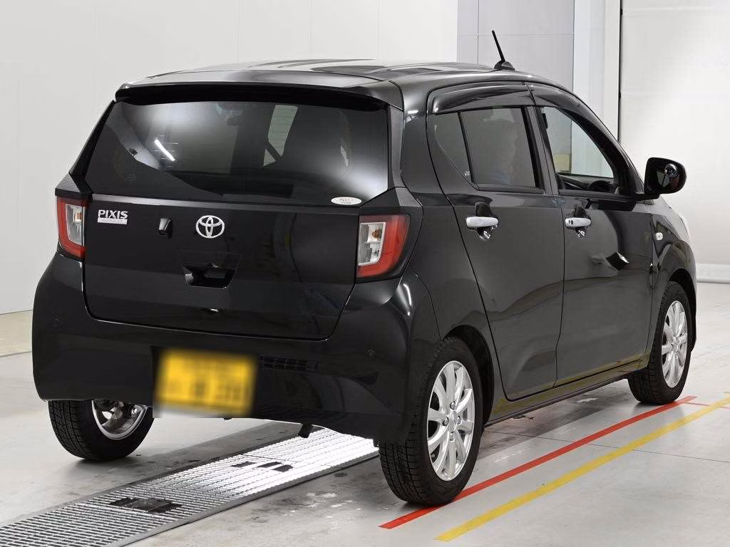 TOYOTA PIXIS EPOCH