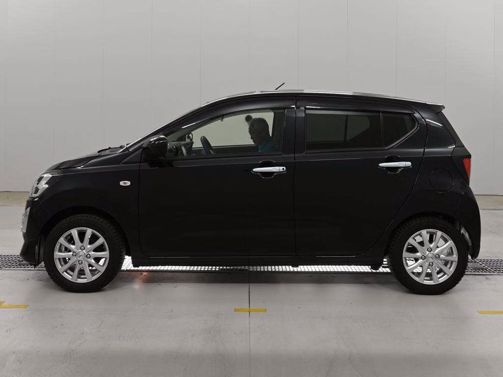 TOYOTA PIXIS EPOCH