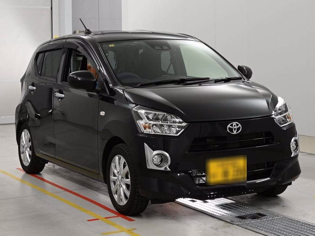 TOYOTA PIXIS EPOCH
