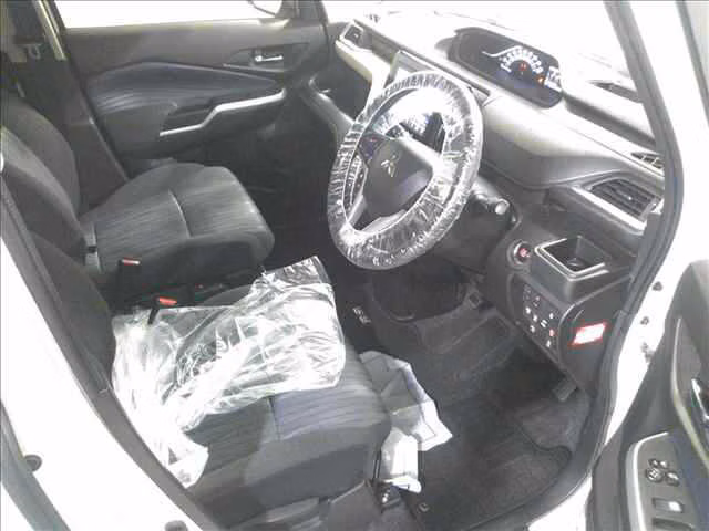 MITSUBISHI DELICA D:2