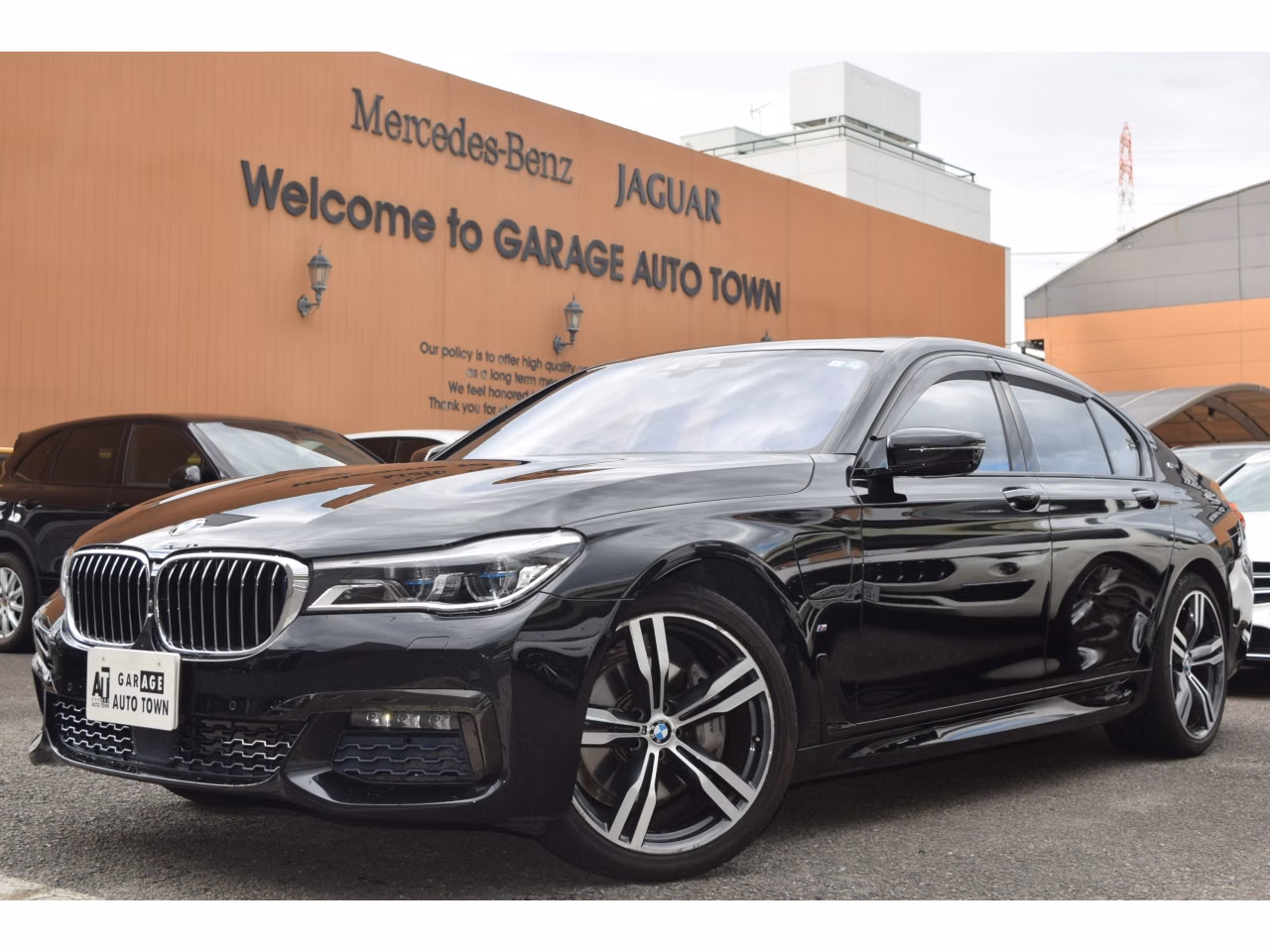 BMW 7-SERIES