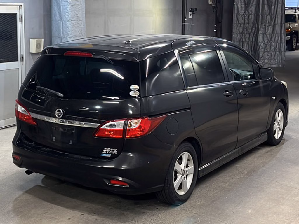 NISSAN LAFESTA
