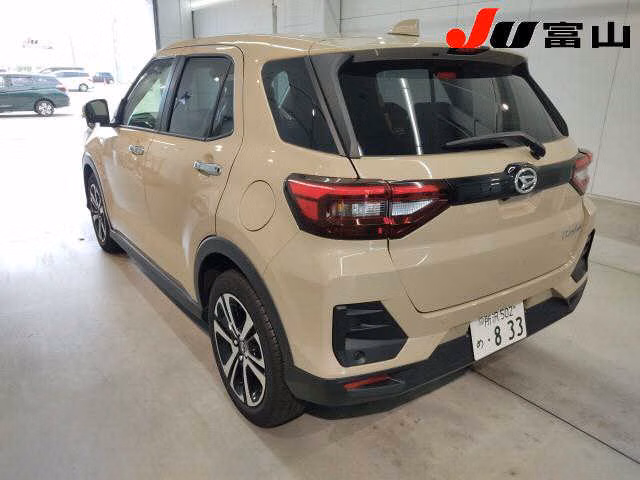 DAIHATSU ROCKY