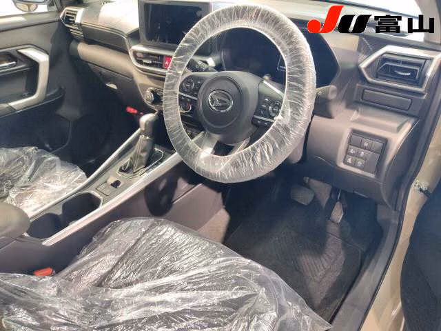 DAIHATSU ROCKY