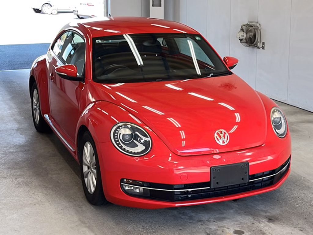 VOLKSWAGEN BEETLE