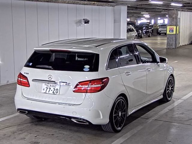 MERCEDES-BENZ B-CLASS