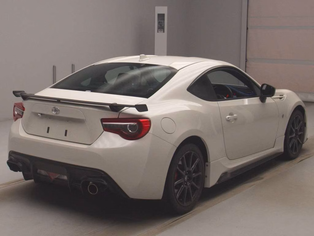 TOYOTA GT 86
