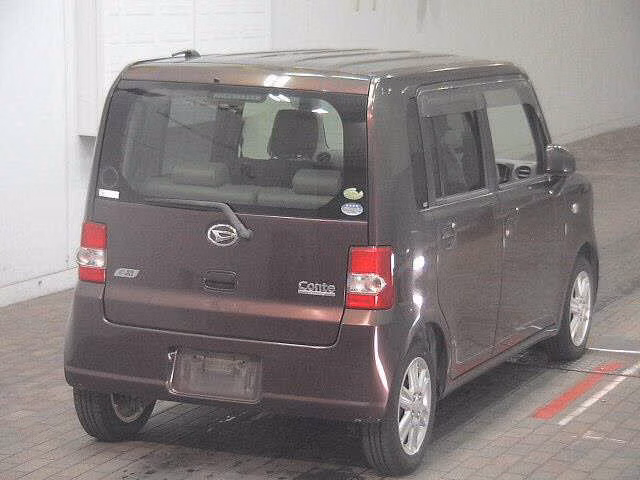 DAIHATSU MOVE CONTE