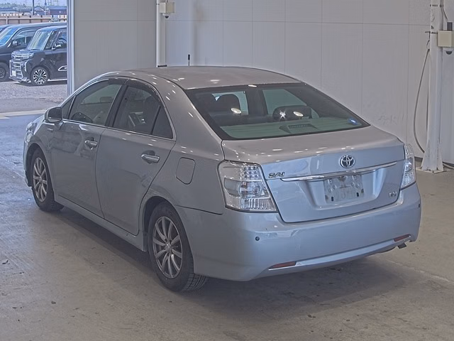 TOYOTA SAI