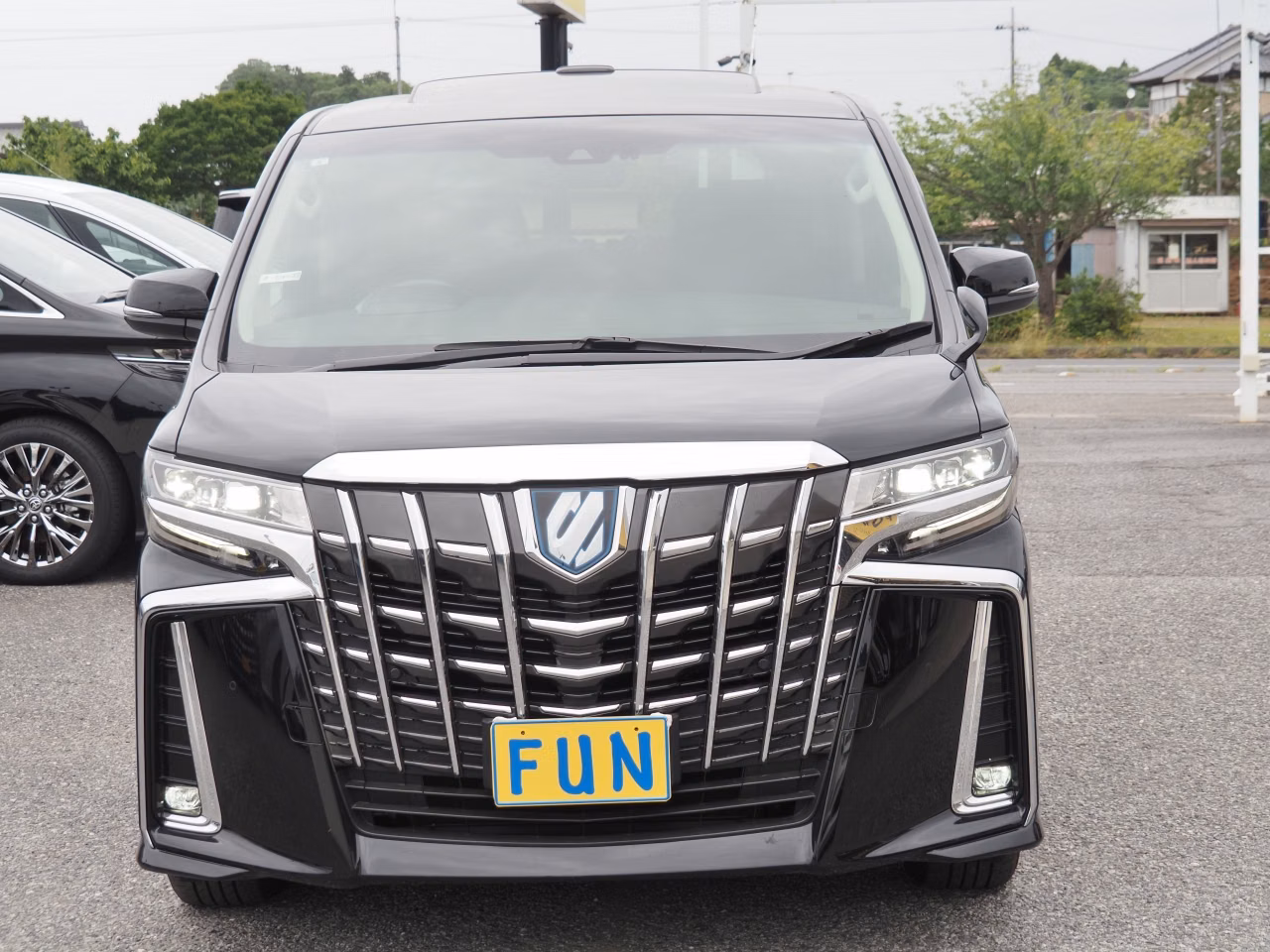 TOYOTA ALPHARD