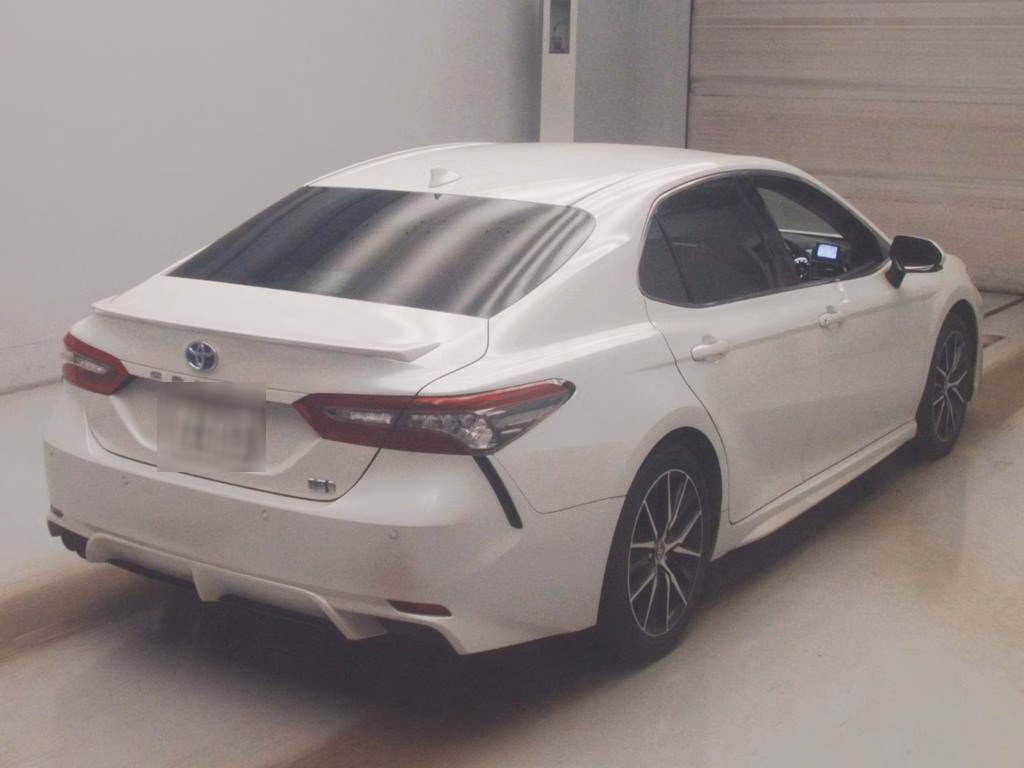 TOYOTA CAMRY