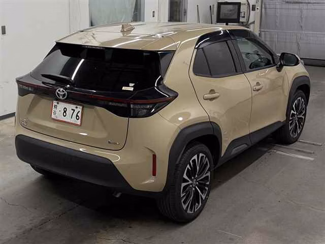 TOYOTA YARIS CROSS
