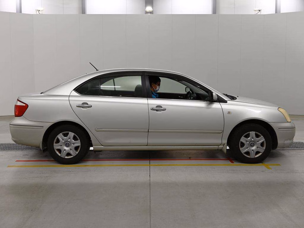 TOYOTA PREMIO