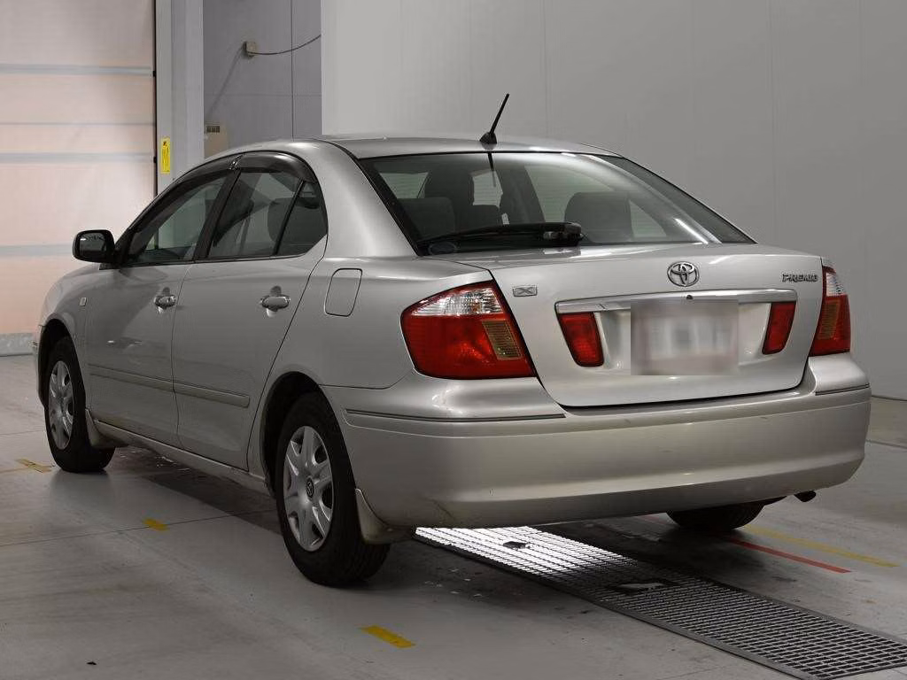 TOYOTA PREMIO