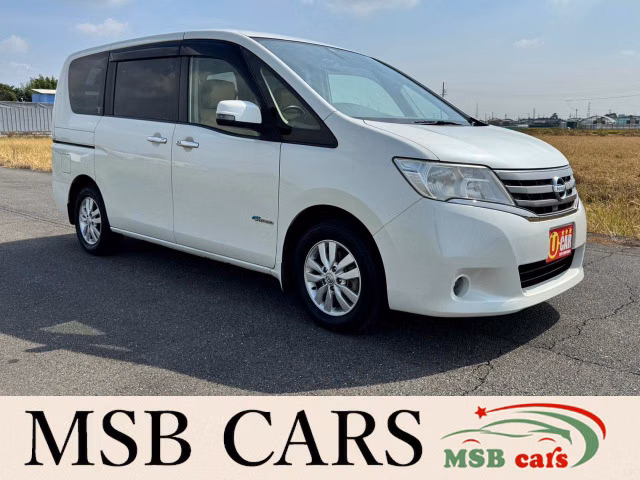 NISSAN SERENA