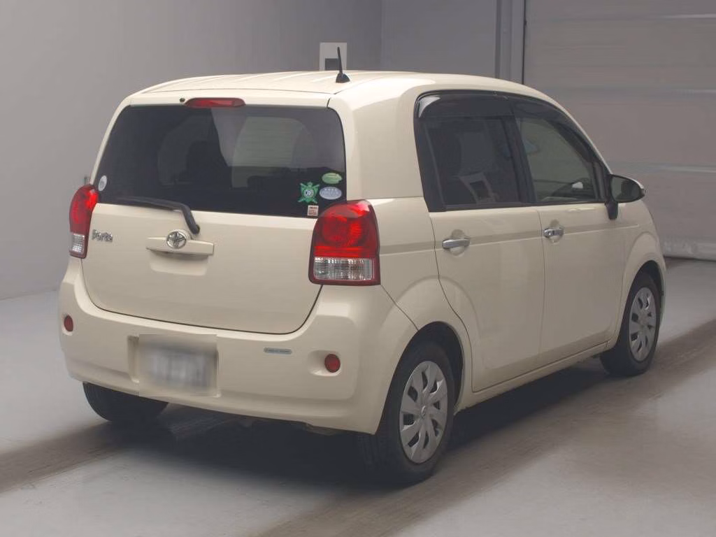 TOYOTA PORTE