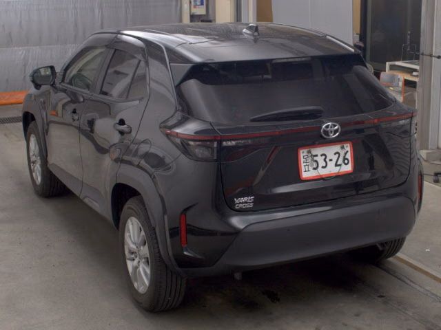 TOYOTA YARIS CROSS