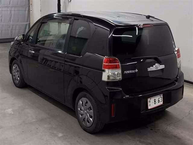 TOYOTA SPADE