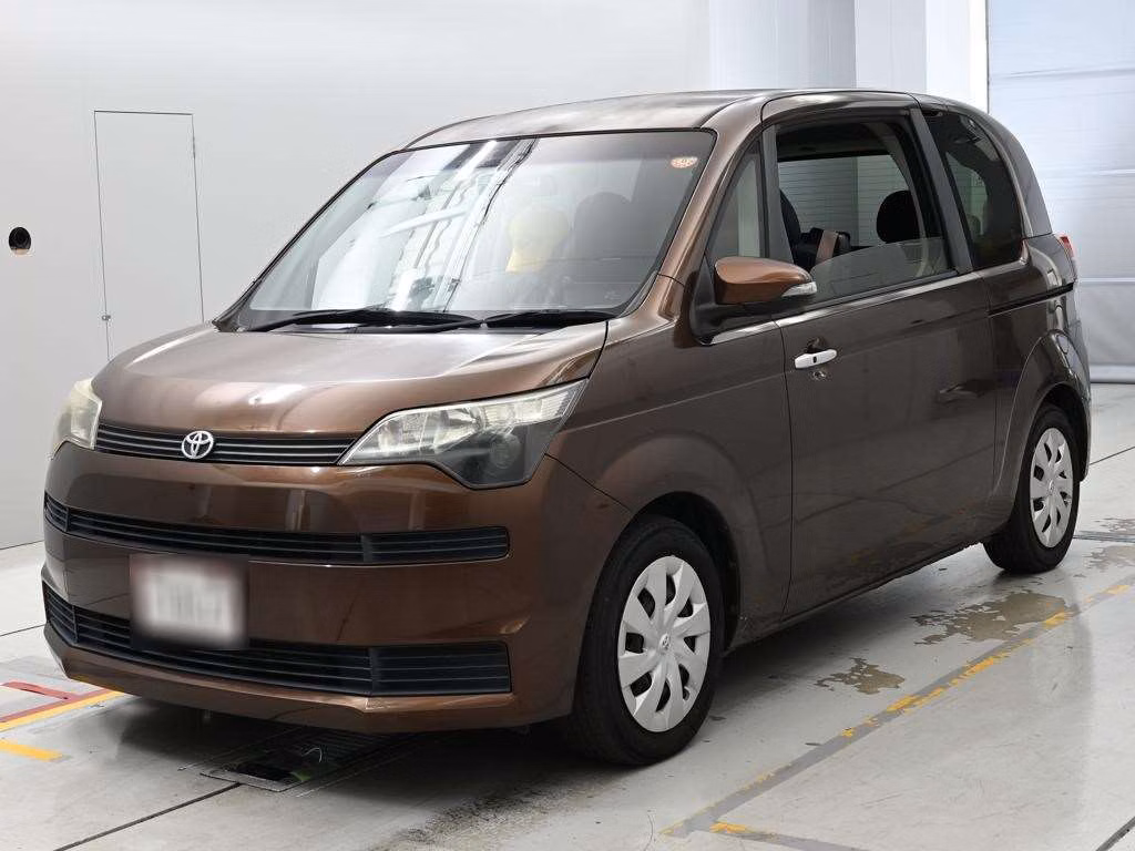 TOYOTA SPADE