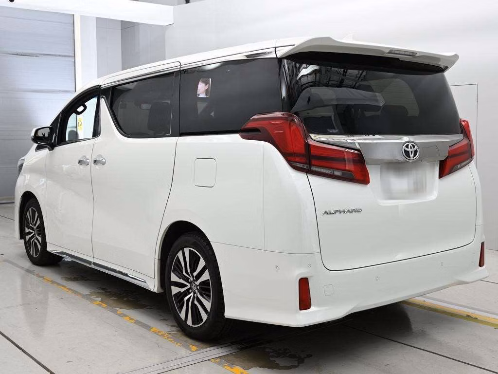 TOYOTA ALPHARD