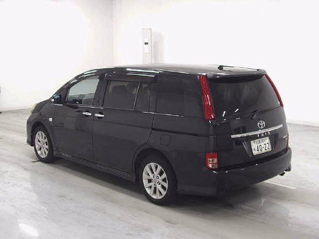 TOYOTA ISIS
