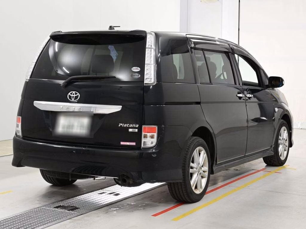 TOYOTA ISIS
