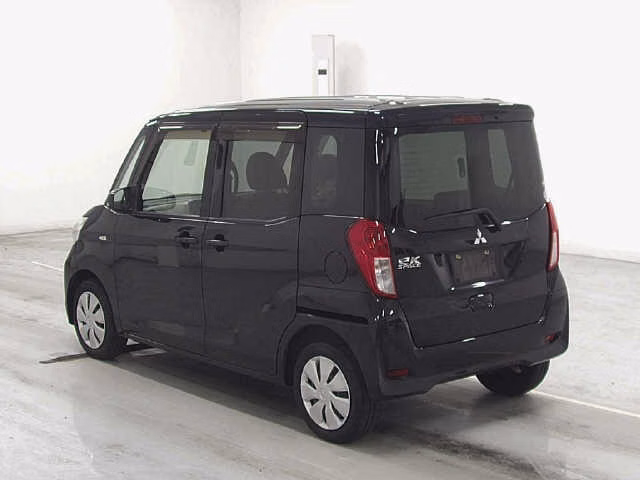 MITSUBISHI EK SPACE
