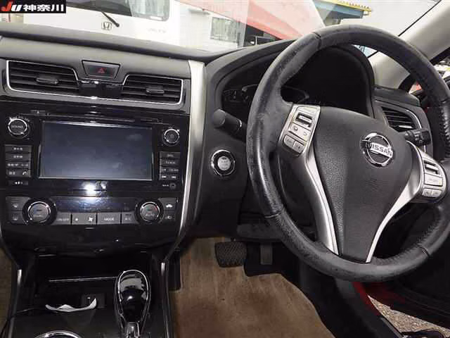 NISSAN TEANA