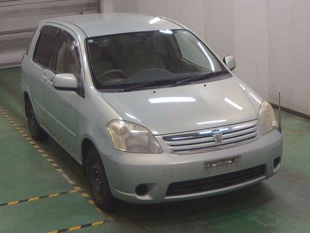 TOYOTA RAUM